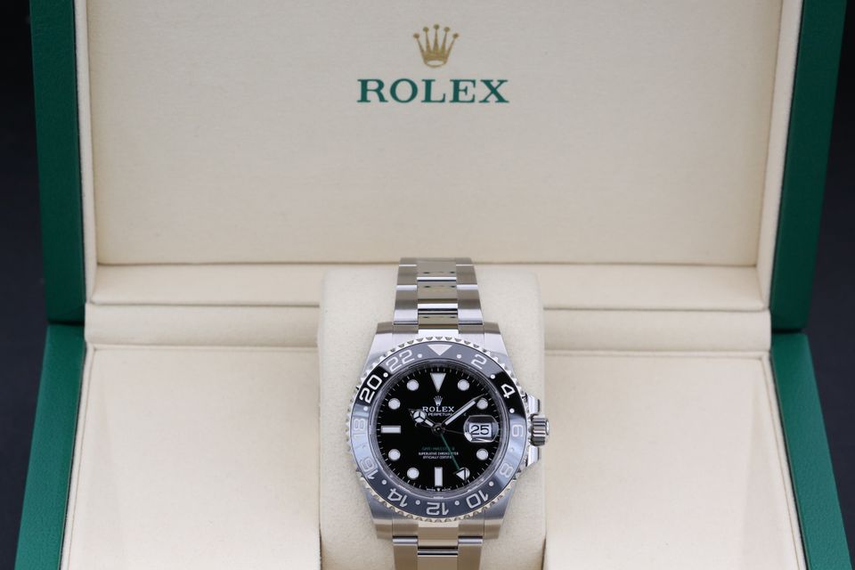 Rolex GMT Master II 126710 GRNR Image 4